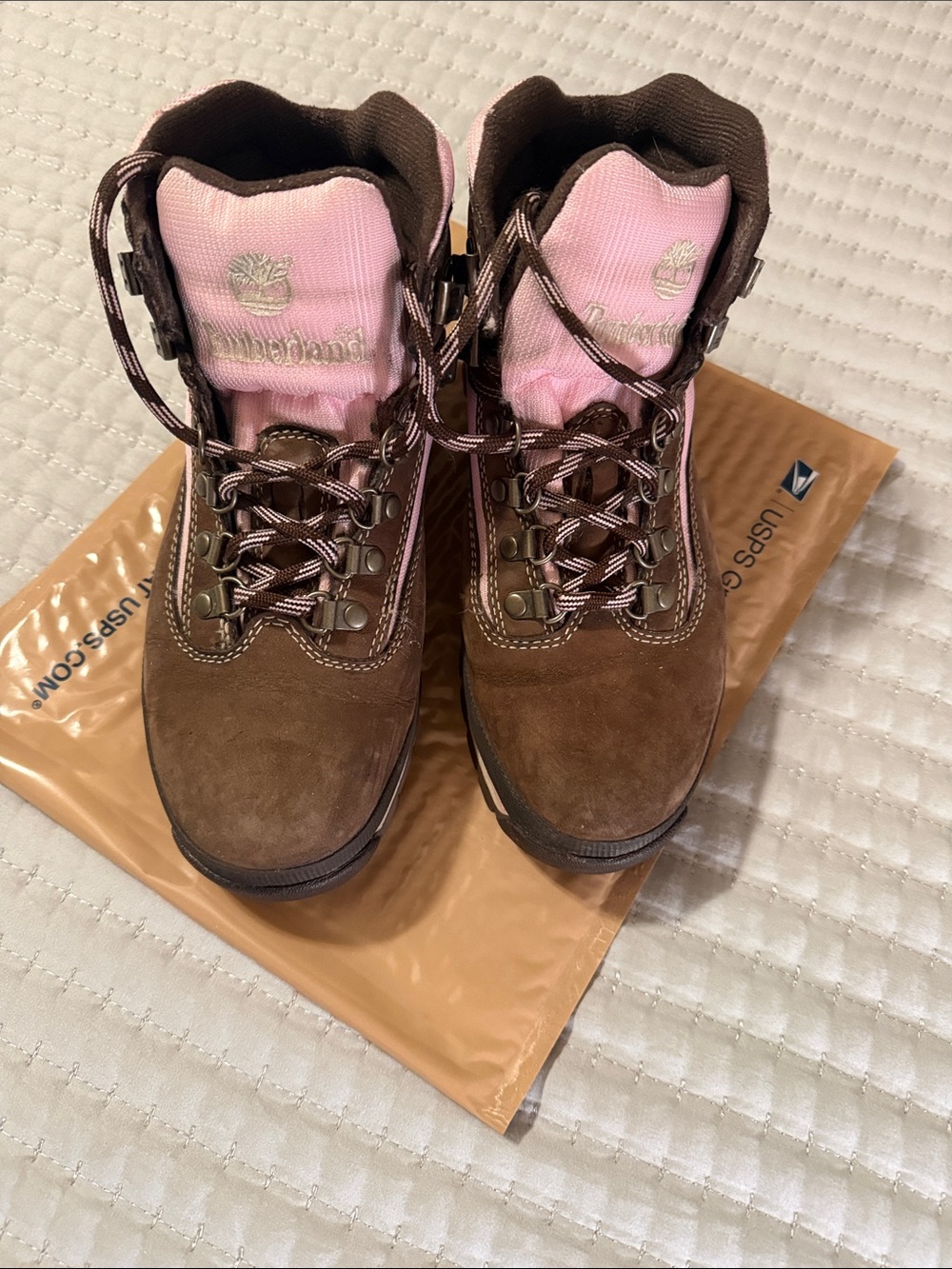 Women's Timberland Brown and Pink Lace-Up Hiking Boots size 8.5